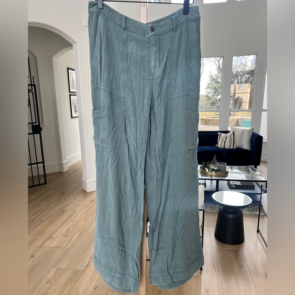 Chaser “Ellie” Wide-Leg Pants